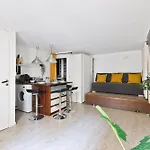 Heart Of Paris-Studio-4P-Saint Honore-Free Netflix