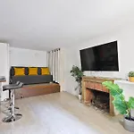 Heart Of Paris-Studio-4P-Saint Honore-Free Netflix